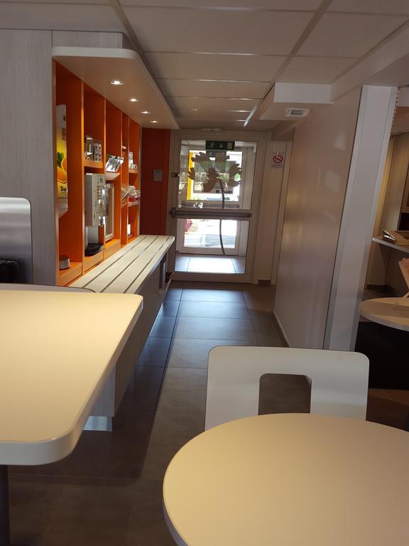 Premiere Classe Lille Sud - Seclin Exterior foto